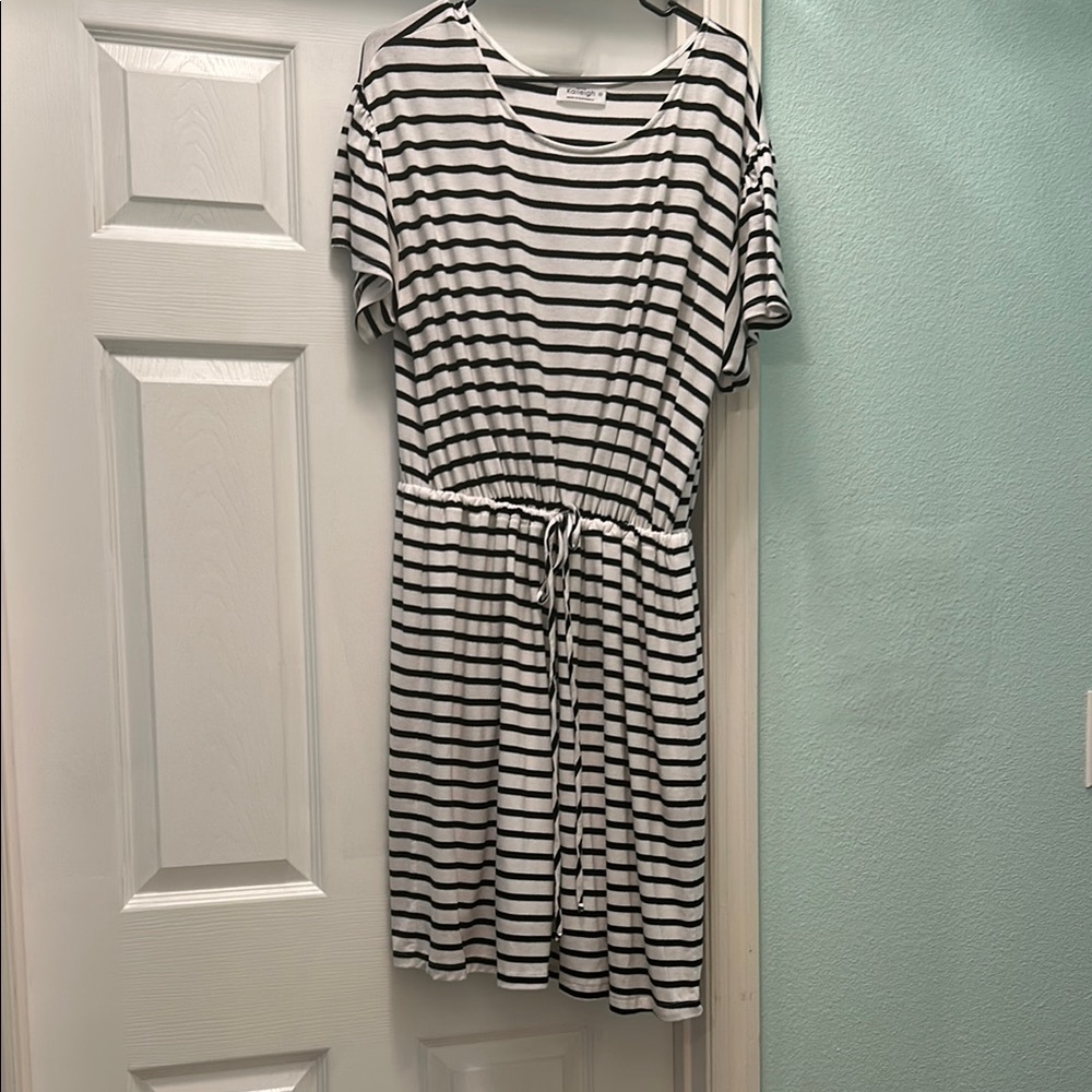 Striped Black and White Casual Dress